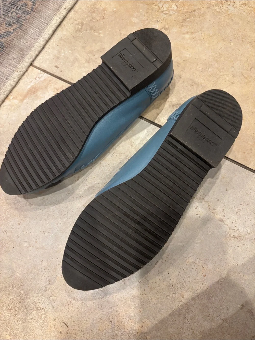 Ellemenno Manitoba II Blue Leather Slip-On Loafers size 5.5